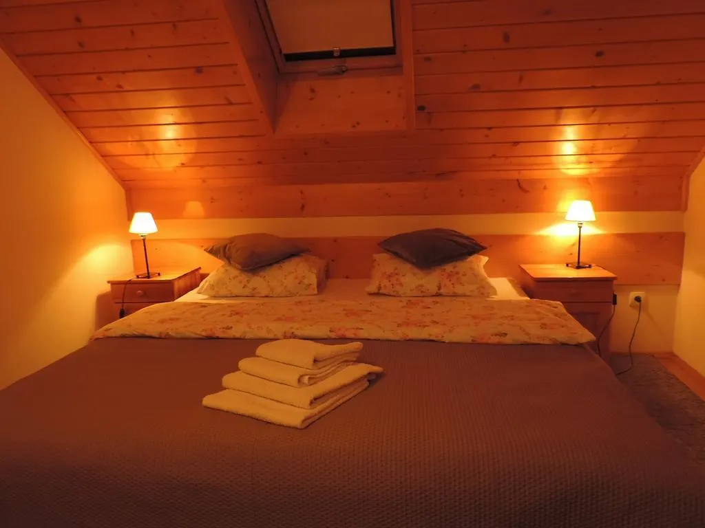 Bed & Breakfast Burowianka Bed and Breakfast Balice